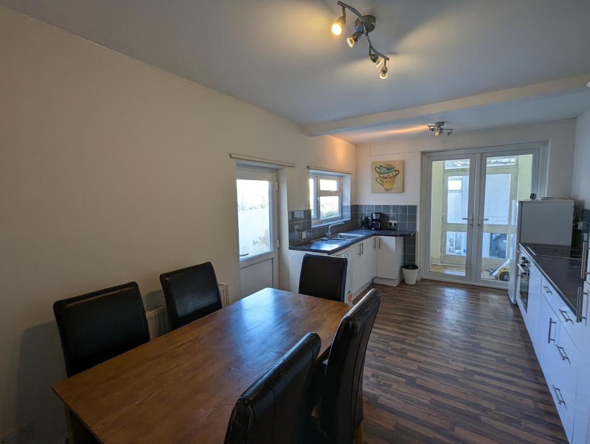 5 Bed Terraced Family Home Bristol + Parking Esterno foto